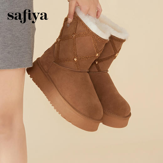 Safiya/索菲娅2023冬季潮酷铆钉厚底街头中筒加绒保暖雪地靴 SF3411A119 商品图5
