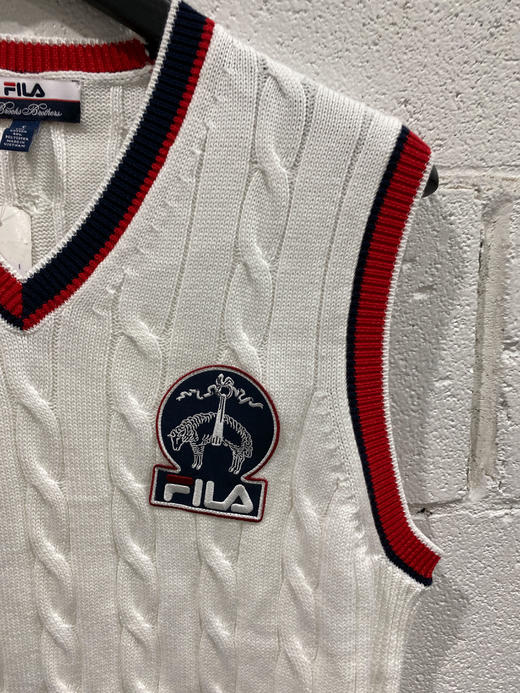 BROOKS BROTHERS  斐乐联名款男士V领针织毛衣 商品图2