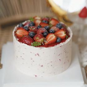 无蛋奶无麸质 自制草莓果酱生日蛋糕