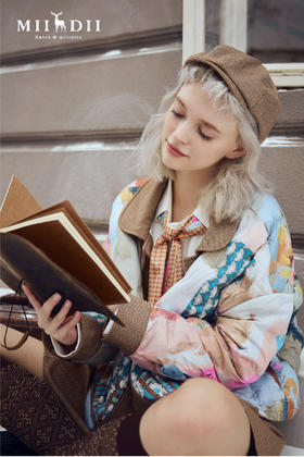 冬日搭配请“花”心思！“花式”添暖意