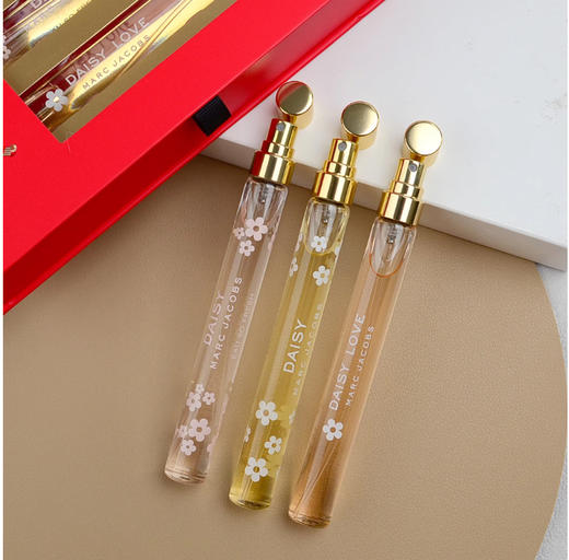 【11.25 王炸割肉价】DAISY 雏菊女士香水10ml*3(限24年5月） 商品图3