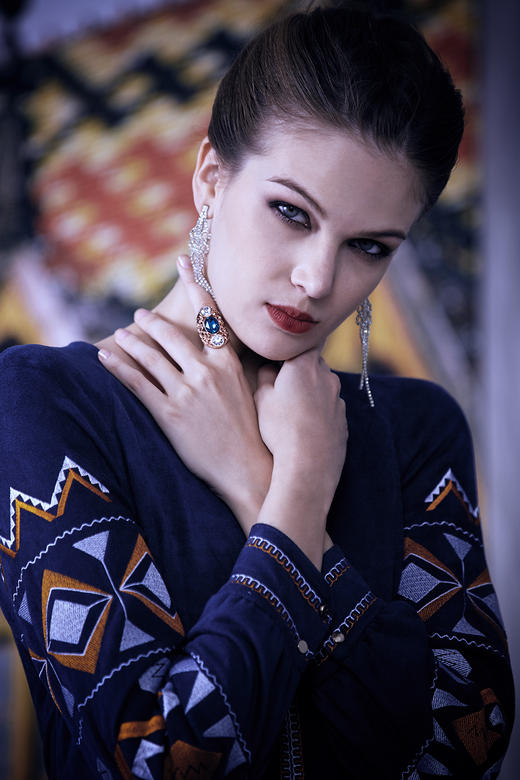 【伯妮斯茵】舒适保暖麂皮绒短款连衣裙 3S6271 商品图3