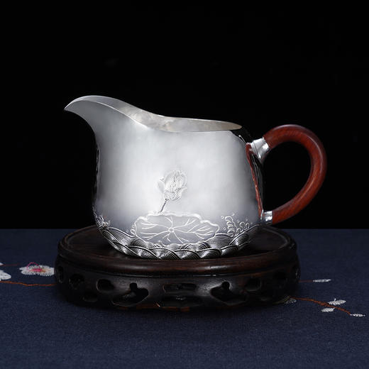 子佩集S999银【依荷听雨】提梁壶小茶壶公道杯摆件茶具套装【ZJ029】【ZJ030】【ZJ031】2311 商品图7