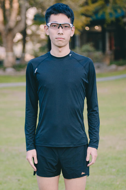 健牧 ‎起跑 男士跑步长袖T恤 商品图2