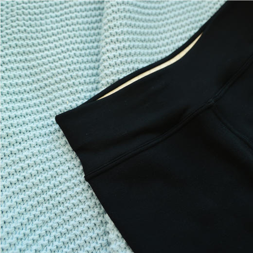 【抖音专属】蚕蛹蛋白小黑裤（2239-黑色） 商品图1