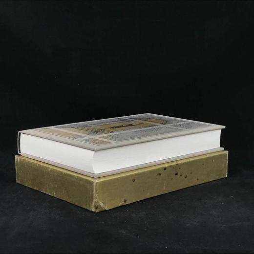 河滨杂志短篇故事集（1995） 约20幅插图 精装18开带书匣 商品图1