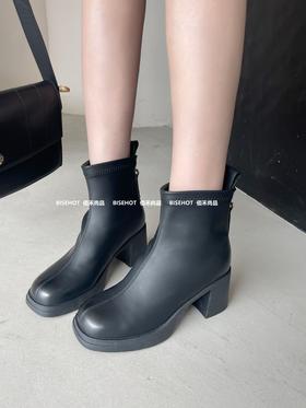 新品女士加绒粗跟防水台矮靴962B35526（W）