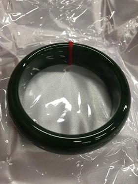 玉美人菲菲~和田玉手镯