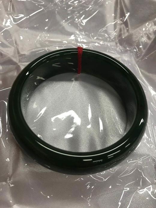 玉美人菲菲~和田玉手镯 商品图0