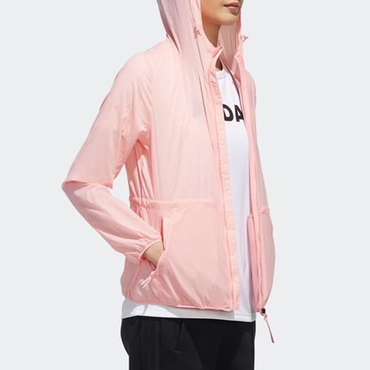 （YY）adidas/阿迪达斯   adidas女夏季轻薄风衣粉色连帽夹克 FT2886 商品图3