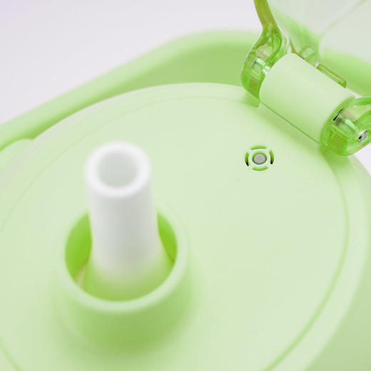 LHC3312GRN 乐扣乐扣 墩墩大肚保温杯1.5L（绿） 商品图1