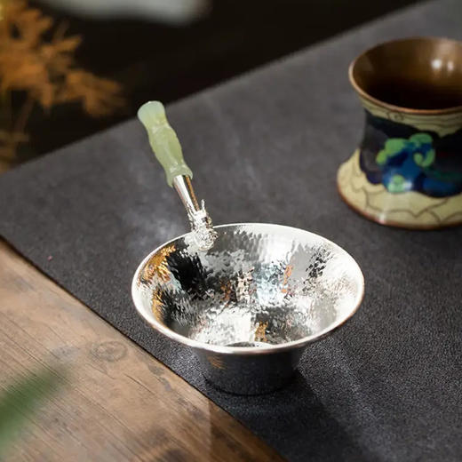 臻宝堂-银龙岫玉纯银茶漏 商品图0