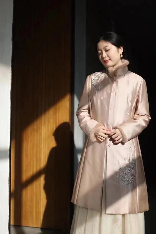 罗峥华服棉衣 商品图0