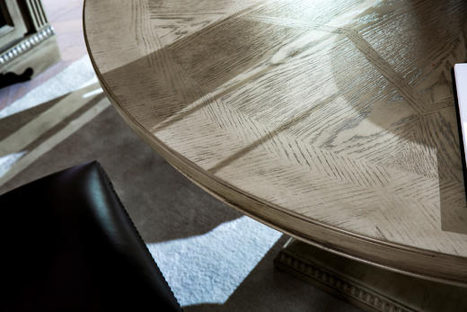 Bolera 圆餐桌 商品图3