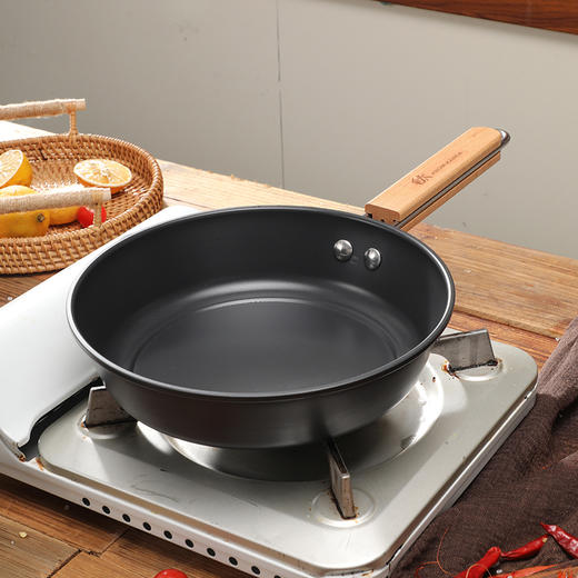 神田钛铁汤锅煎锅套装组合 汤锅煎锅22cm 商品图8