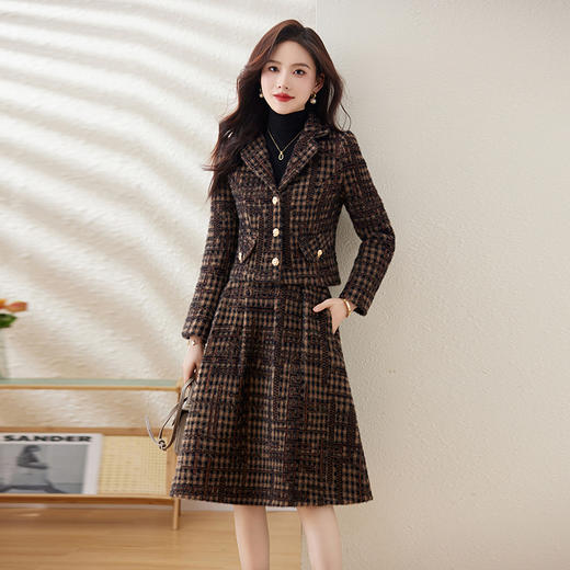 毛呢保暖气质时尚，优雅小香风高腰半裙两件套HR-LDB7302 商品图3