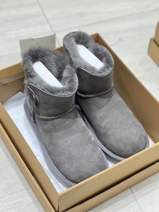 发货实拍📦
199🉐️
3352灰色 发货实拍 商品图0