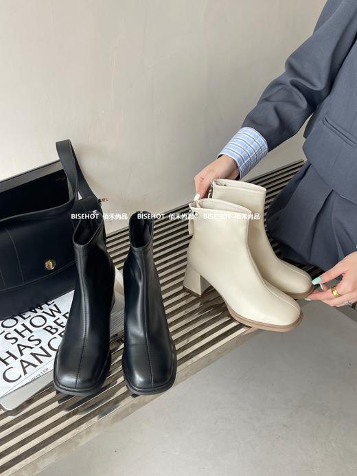 新品女士单层粗跟方头时尚矮靴962B35525（W） 商品图0