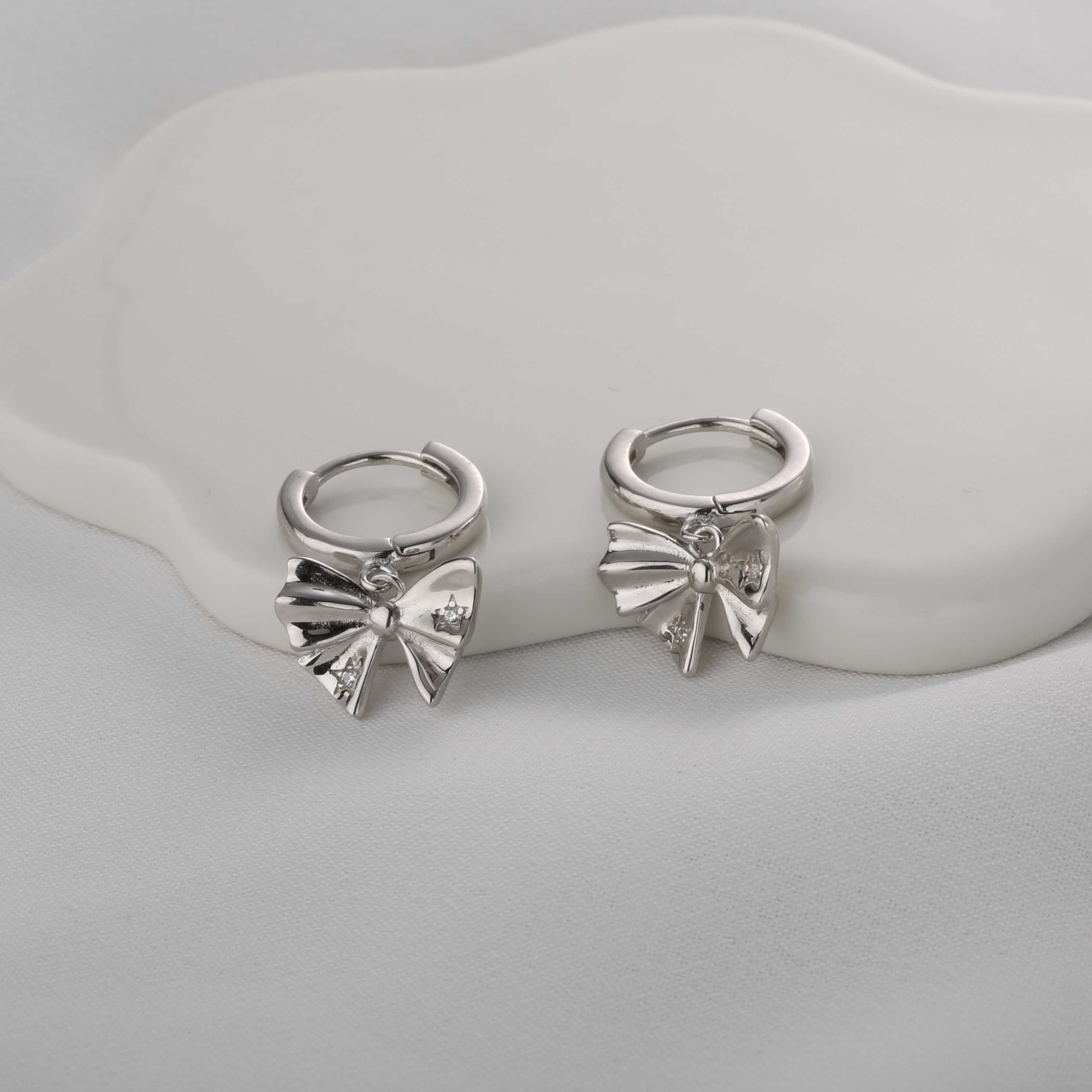 【宏艺珠宝】花心秘语·银s925耳饰