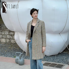 圣三利女装  气质优雅粗纺翻领珍珠扣大衣SL121D23