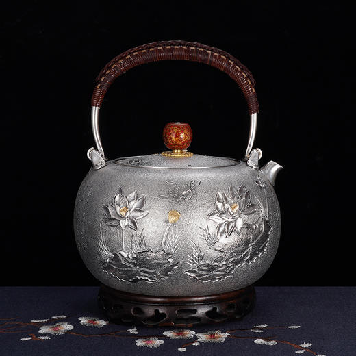 子佩集S990银【君子爱莲】提梁壶小茶壶公道杯摆件茶具套装【HY001】【HY002】【HY003】原创作品2311 商品图3