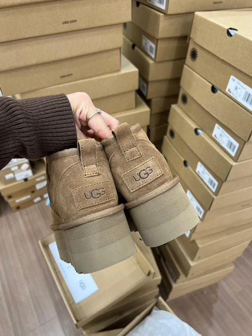 发货实拍📦
268🉐️
5厘米厚底周冬雨 商品图4