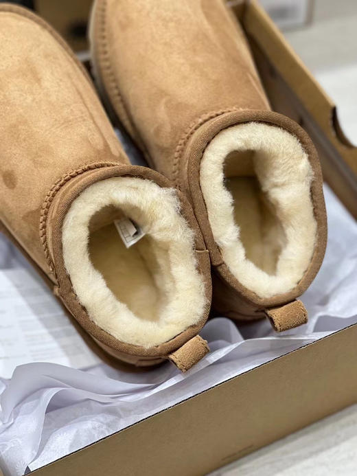 发货实拍📦
238🉐️
3CM厚底周冬雨 商品图2