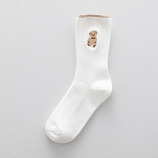 【卡通刺绣小熊女士中筒棉袜】卡通刺绣小熊袜子女士中长筒袜秋冬休闲棉袜百搭女袜 商品图4