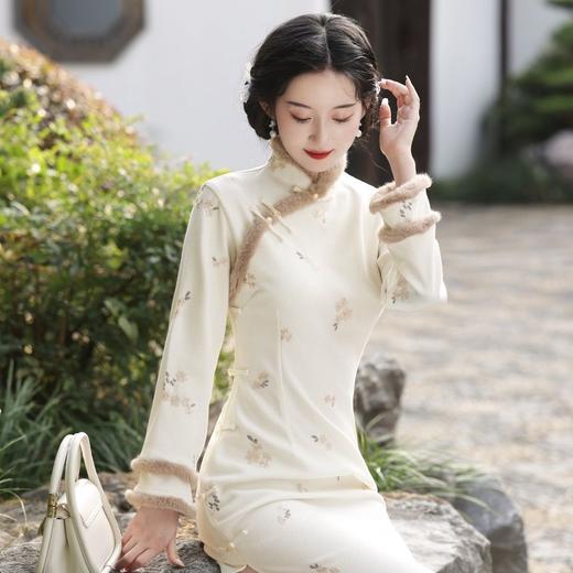 优雅毛领淑女旗袍，日常可穿改良年轻款旗袍YG-2310 商品图3