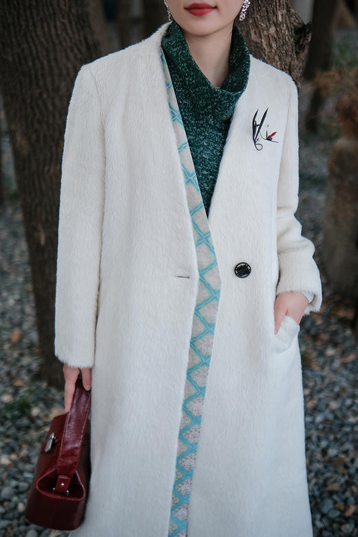 花痴特别定制私享「兰花胸针」中国传统非遗手工渐变缠花兰花胸针 可自行DIY兰叶造型 高雅灵动中式雅韵  助力花粉秋冬新中式穿搭！（少量现货） 商品图5