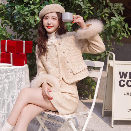 时尚羽绒服格纹真狐狸毛，短裙套装白鸭绒两件套HR-YJ8095 商品图1