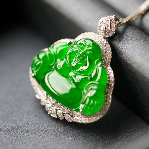18K白金翡翠镶钻吊坠--玉佛/佛公24*33mm 商品图0