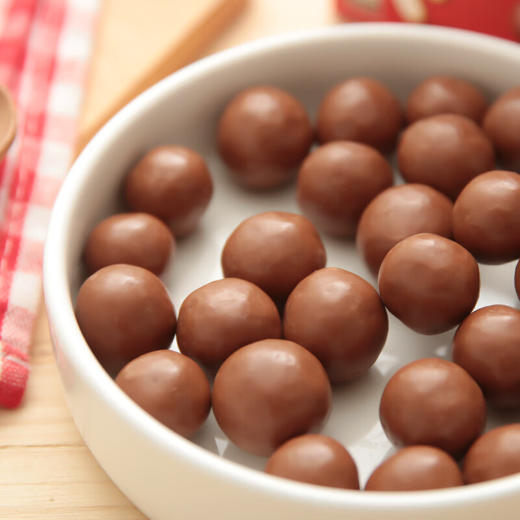 澳洲麦提莎麦芽脆心牛奶巧克力球140g/麦芽脆心黑巧克力球135g 融于口甜于心童年回忆 042766/042098 商品图1