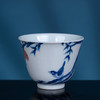 青花釉里红鸟语果香杯 商品缩略图2