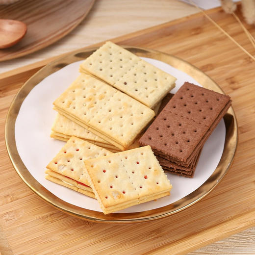 泰国珍珍夹心苏打饼巧克力味360g 商品图4