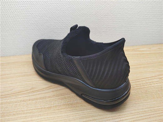 冬季新款13455651轻便加绒男棉鞋免提鞋 商品图6