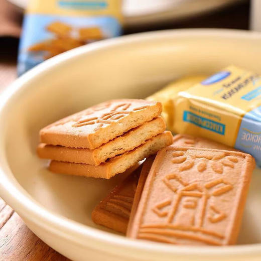 俄罗斯卡洛粗粮风味/苹果味/焦糖味/巧克力味/牛奶味饼干300g 好粗粮饼干咔滋咔滋谷物清香 152485/152484/152483/152481/152482 商品图3