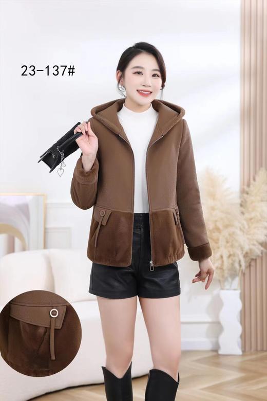 D6120        高端时尚简约百搭短款连帽皮毛一体貂毛外套 商品图1