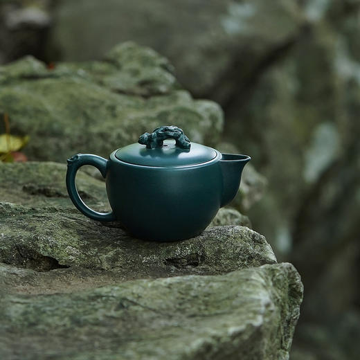 龙德堂陶艺 范泽锋设计 蒋振英制《壶浚系列之应龙》苏门答腊青 210cc 库存请咨询客服 商品图4
