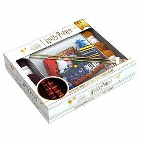 哈利波特编织魔法套装： 格兰芬多围巾 周边书 英文原版 Harry Potter Knitting Magic Set: Gryffindor Scarf