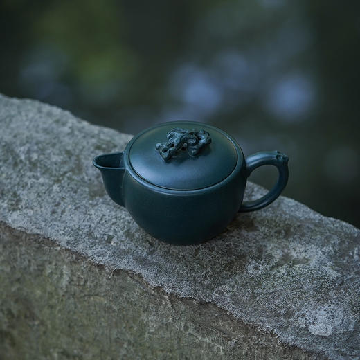 龙德堂陶艺 范泽锋设计 蒋振英制《壶浚系列之应龙》苏门答腊青 210cc 库存请咨询客服 商品图2