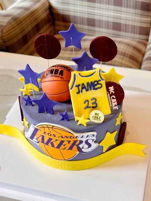 篮球|湖人球队蛋糕、詹姆斯球衣蛋糕 商品图1