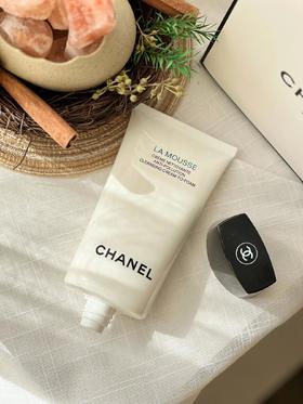 K112629轻松卸妆深层清洁毛孔不紧绷山茶花洗面奶150ml