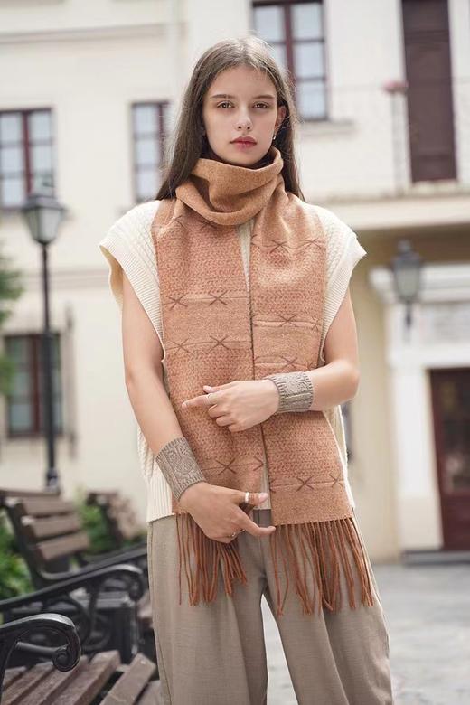 布兰卡羊毛围巾披肩两用长巾 商品图4