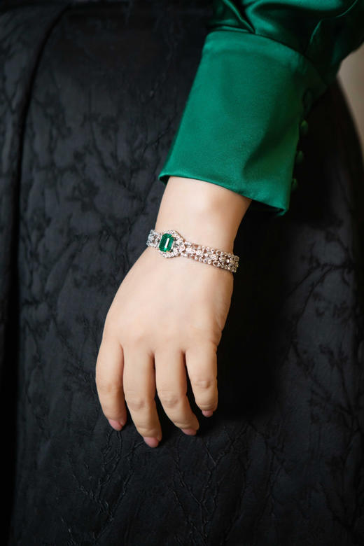 【挚爱】镶钻祖母绿手链  CB2302079（4.810ct) 商品图7