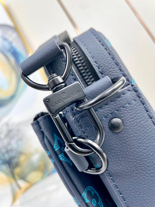 秋冬特惠💰980 原单LV M46604 尺寸：25×18.5×7cm TRIO 全皮邮差包 商品图6