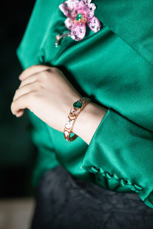 【蝶舞花园】蝴蝶祖母绿手环   CB12301005 商品图6