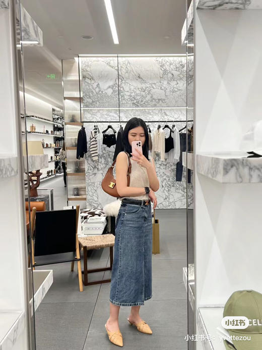 Celine全皮腋下包-棕色 商品图3