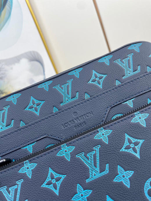 秋冬特惠💰980 原单LV M46604 尺寸：25×18.5×7cm TRIO 全皮邮差包 商品图5