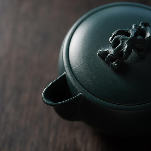 龙德堂陶艺 范泽锋设计 蒋振英制《壶浚系列之应龙》苏门答腊青 210cc 库存请咨询客服 商品图3